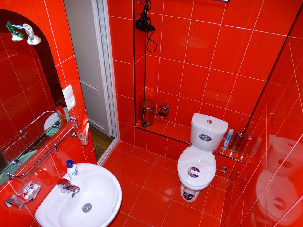 Hotel Sano クタイシ 部屋 写真