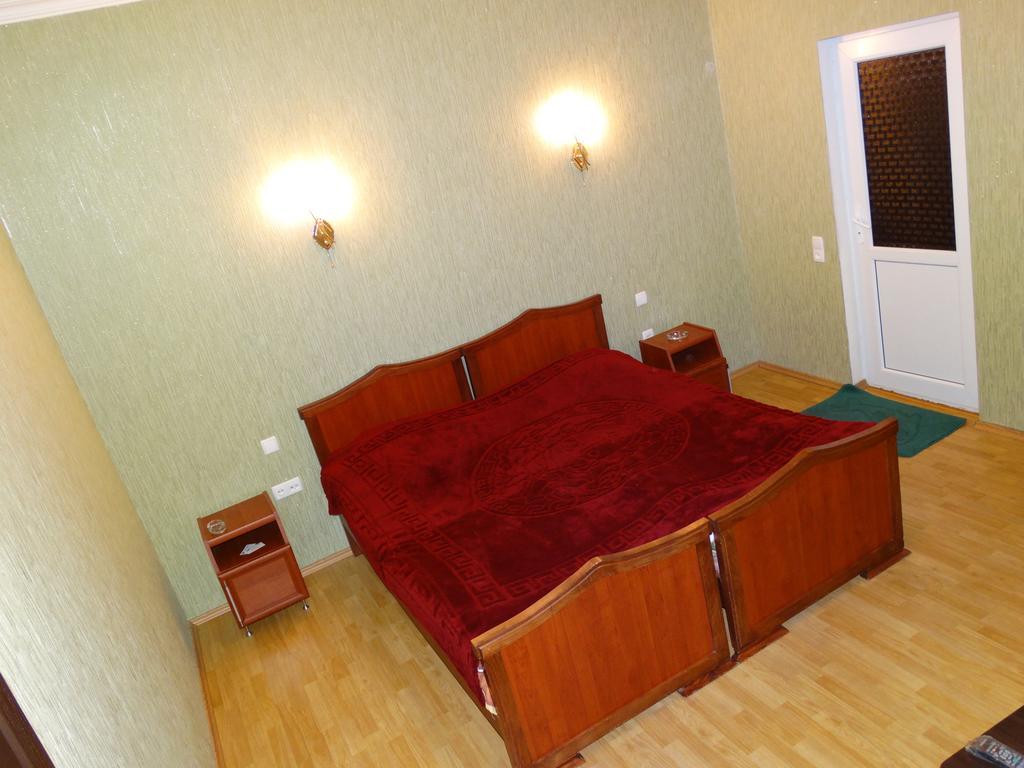 Hotel Sano クタイシ 部屋 写真